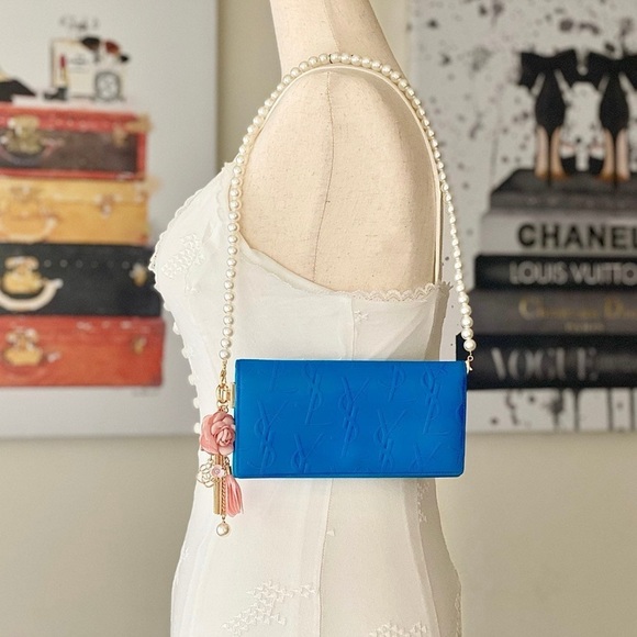 Yves Saint Laurent Vibrant Blue Embossed Wallet - Picture 3 of 12